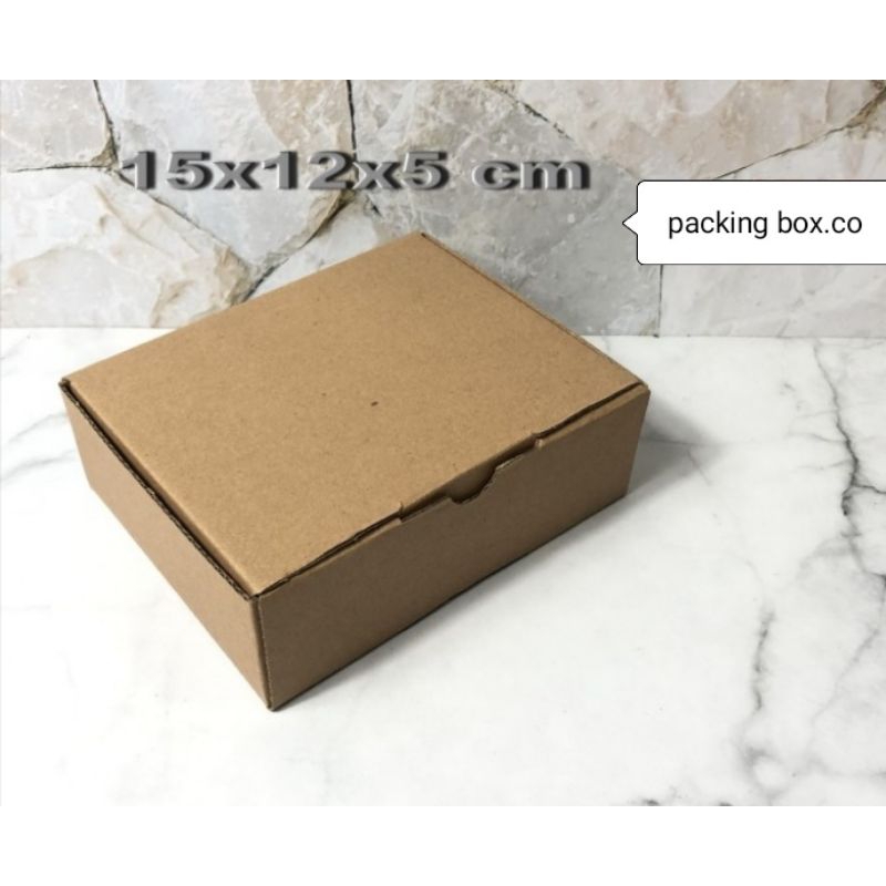 

kardus/dus UK.15x12x5cm model die cut