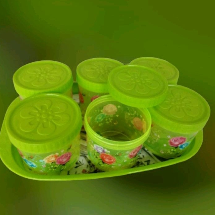 toples lovenia set nampan