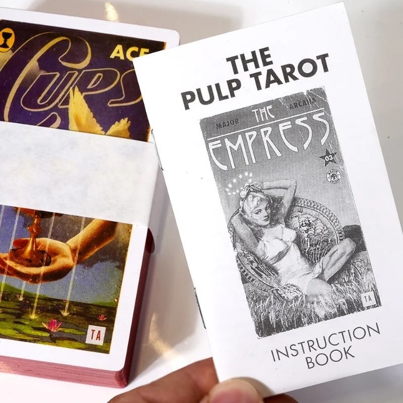 Pulp Tarot hardcase 12x7cm include guide paper