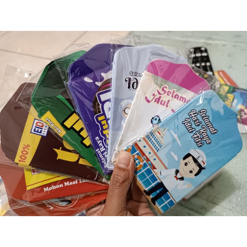 

Amplop Lebaran Karakter Uk 7x12 Isi 10 PCS MURAH