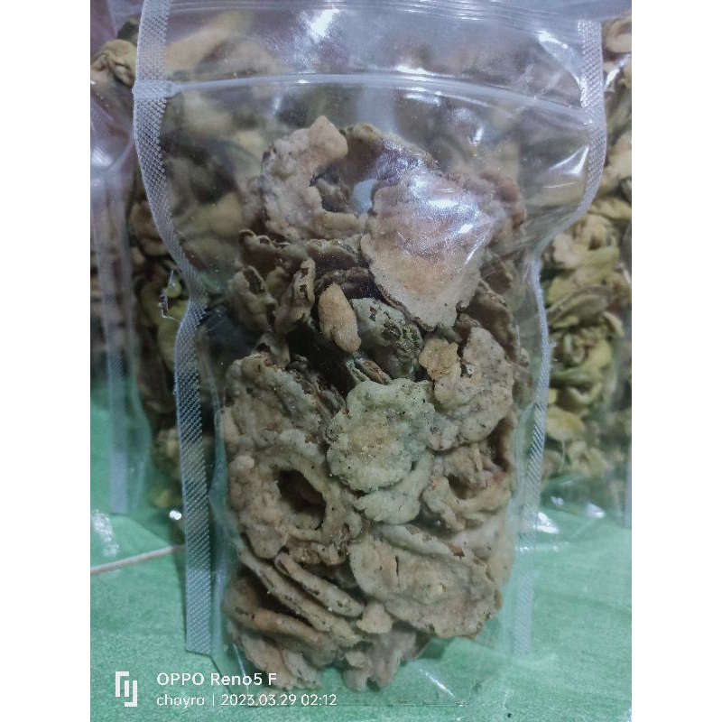 

kripik pare 125g