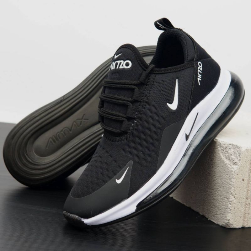 SEPATU SNEAKERS NIKE 720 WIDE FIT