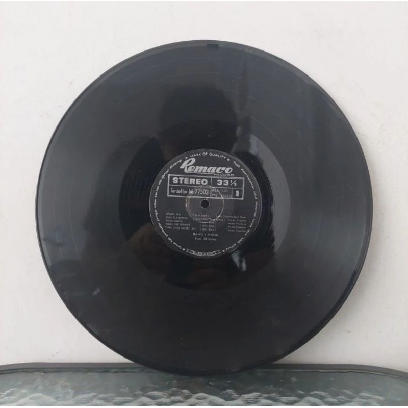 Vinyl Piringan Hitam 12 inch Anita Tourisia-Dimana Sadja