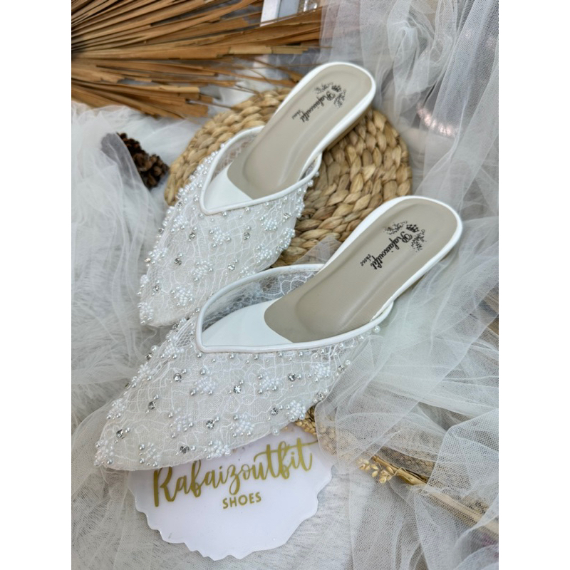 Flatshoes wanita Marisa putih