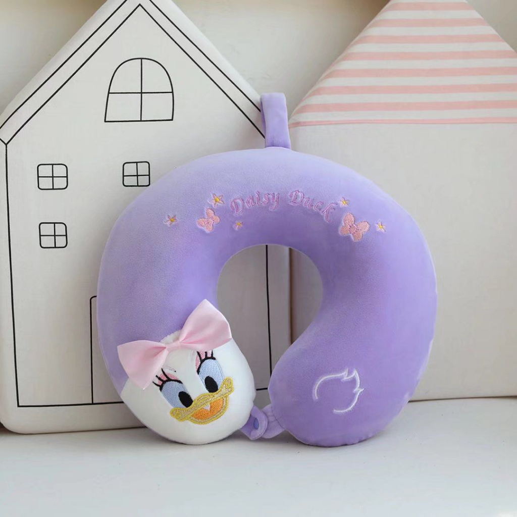 BANTAL LEHER CINNAMOROLL KUROMI MELODY HELLO KITTY DONALD DUCK DAISY DUCK SHELLIE MAY DUFFY LINABEL STELLA LOU NECK PILLOW