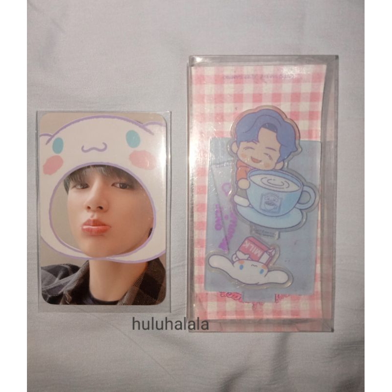 MD Sanrio x NCT Acrylic stand jeno pout nct dream