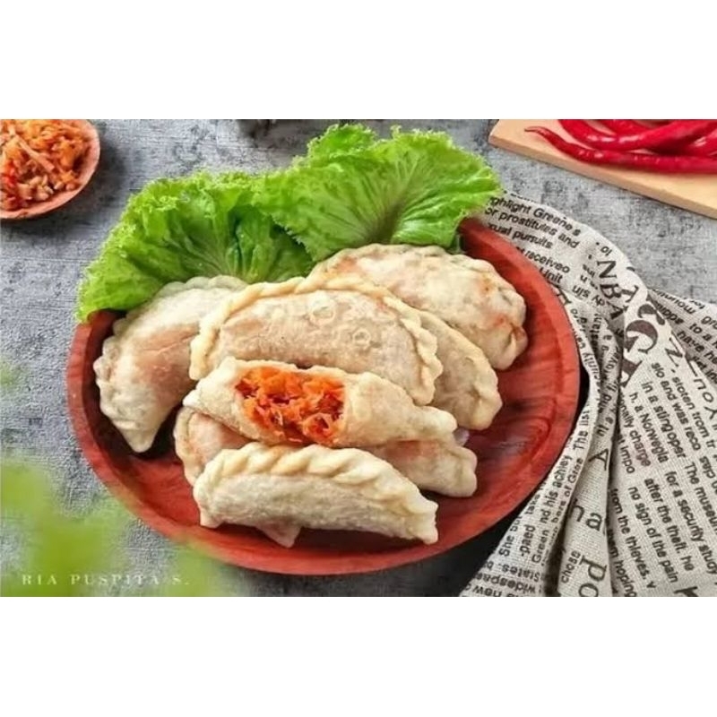 

cireng isi ayam mercon
