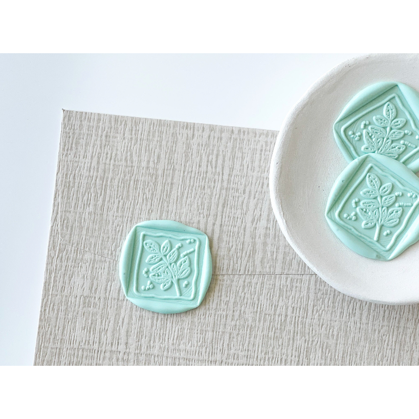 

(KSC) Basil (Baby Blue) - 1 Pcs seal wax coin sticker siap pakai ready stock (Include double tape) / souvenir pernikahan / accesories / calligraphy / journaling / undangan / hampers