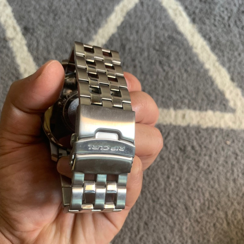 Jam tangan ripcurl detroit silver white sss