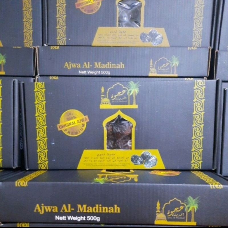 

Kurma Ajwa Al Madinah