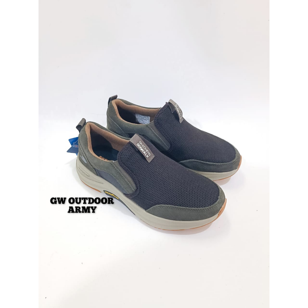 SKECHERS GO WALK ARCH FIT OUTDOOR MEN'S WALKING SHOES / SEPATU PRIA / SLIP ON PRIA / SKECHERS PRIA