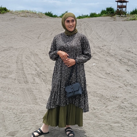 TUNIK MOTIF BUNGA / ATASAN WANITA KEKINIAN