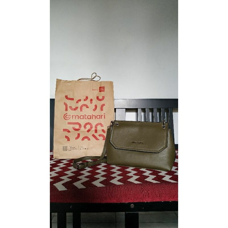 Preloved tas CONNECXION original matahari store
