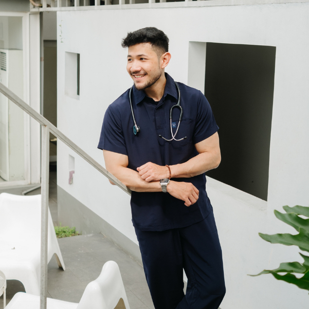 Baju Jaga POLO SS - DARK BLUE Scrubs Theatre Blues First Line Lengan Pendek