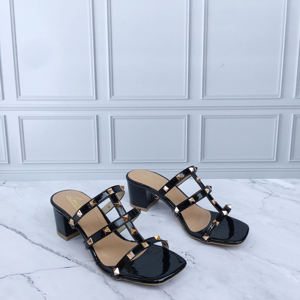 Sepatu Wanita Heels Stud Strap LM-505