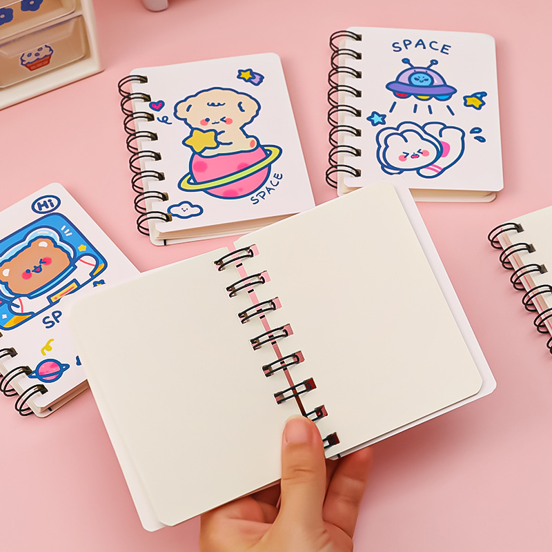

NOTEBOOK RING MOTIF ANIMASI / BUKU CATATAN POLOS / BUKU TULIS RING POLOS ATK