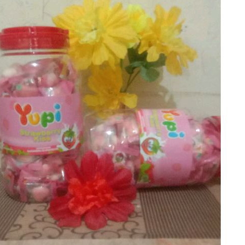 

Yupi toples