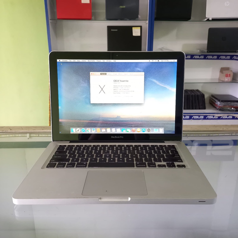 Second murah Macbook Pro Early 2011 core i5 2.3Ghz Ram 4GB HDD 500GB minus lcd berjamur