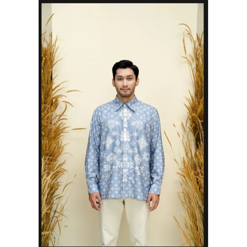 koko dumai series wearing klamby