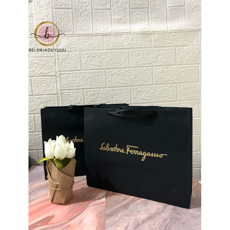 Paper Bag Salvatore Feragamo Paper Bag Pembungkus Kado