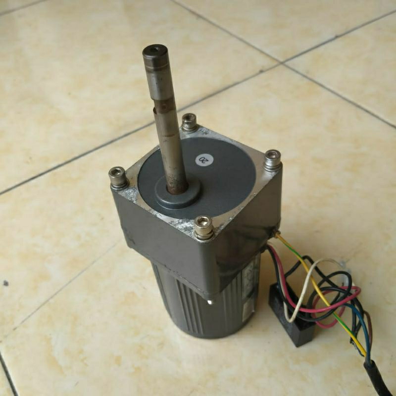 Ac Motor Gearbox 220V Ratio 1:20 15W 65Rpm