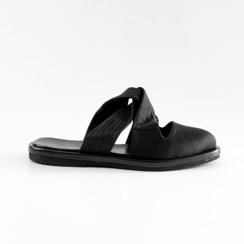 Sandal Wanita Gianina  - Sherlyn Mules Sandals