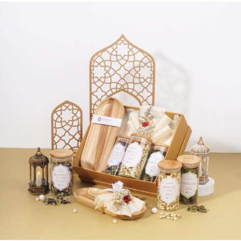 

HOMIE Hampers Ramadhan Alishba / Box Hampers Parcel Lebaran Set / Hampers Lebaran 2023 / Corporate Gift / Jar Estetik Hampers