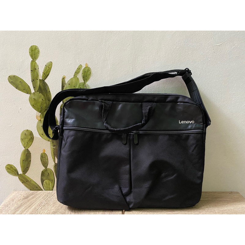 (PRELOVED) Tas Laptop | Lenovo | Hitam