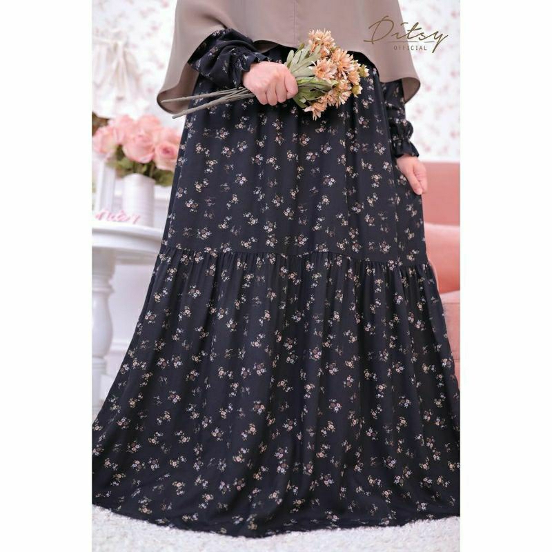 VALIA BLACK XS DITSY APRIL 2023