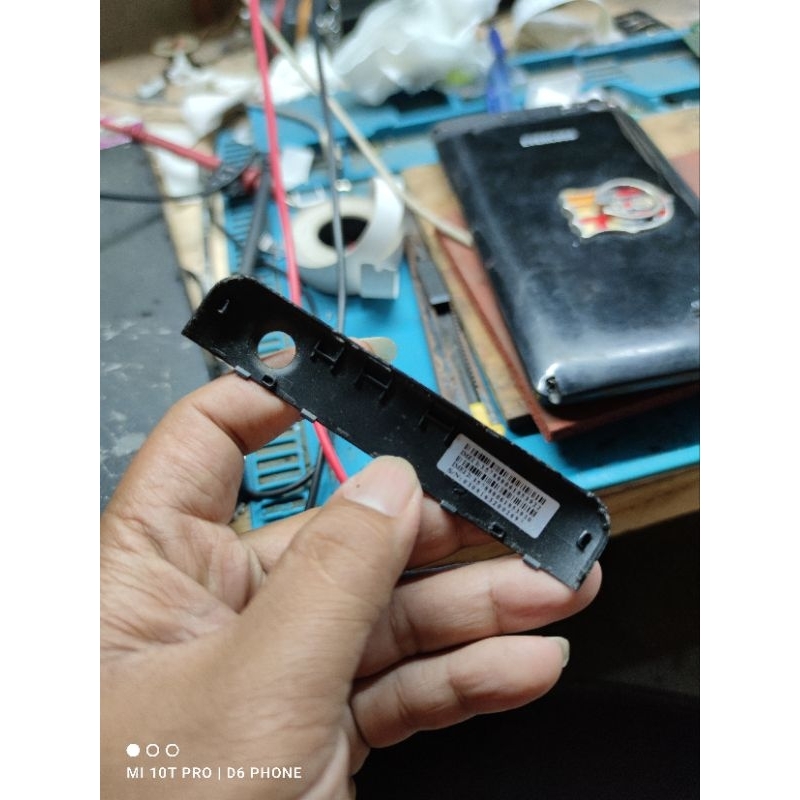 TUTUP SIM TAB EVERCOSS AT7H ORI