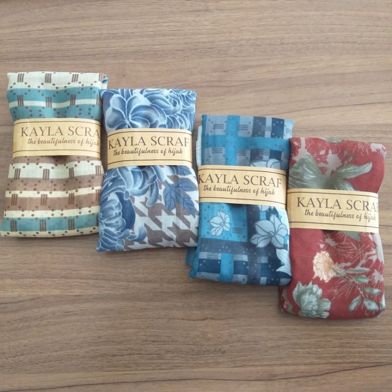 Kayla Scraf Hijab Segi Empat Motif Premium