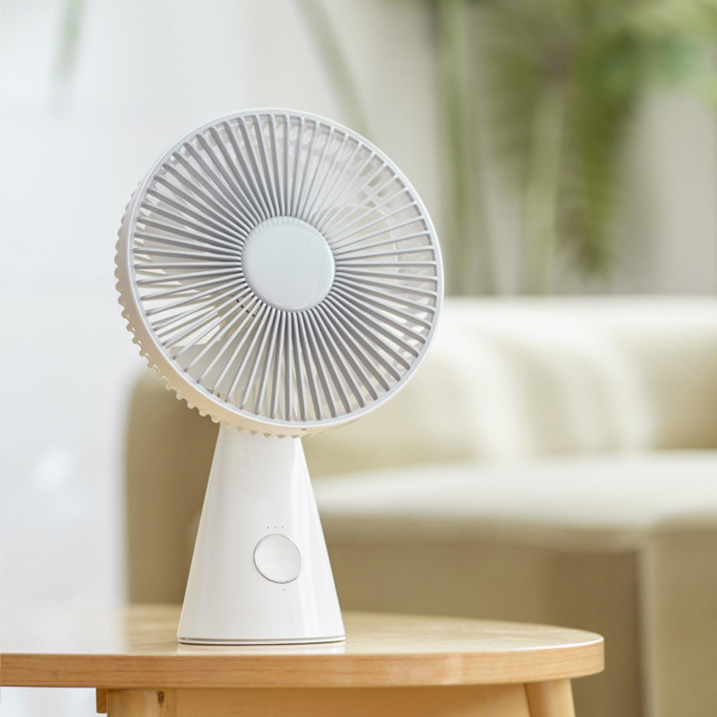 Kipas Angin Meja Desk Fan 3 Speed USB Charge 3000mAh - 372 - White