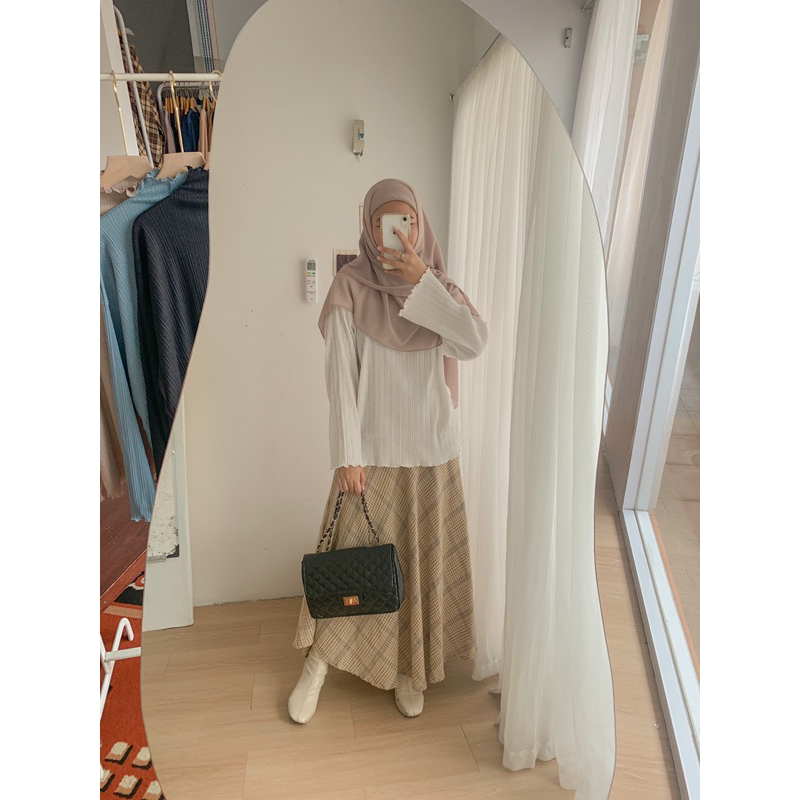 Zara Knit BUSUI FRIENDLY bukaan kiri kanan Blouse Turtleneck Original By Syamaita