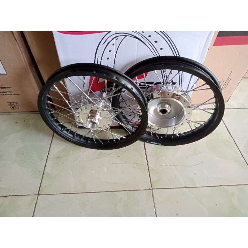 velg Jari jari Honda PCX ring 14 x160/140