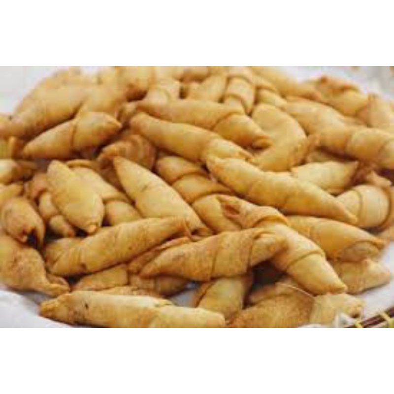 

Molen + pisang, kacang ijo & cokelat.