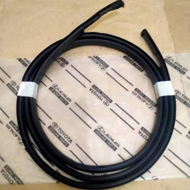 Karet Atap Starlet Kotak