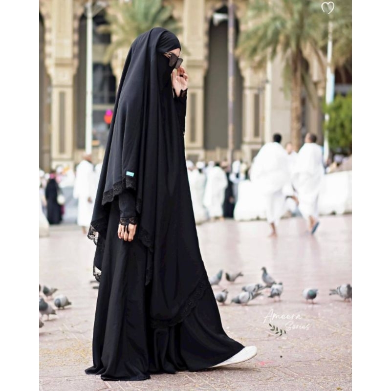 AMEERA SERIES BY MAHIRA