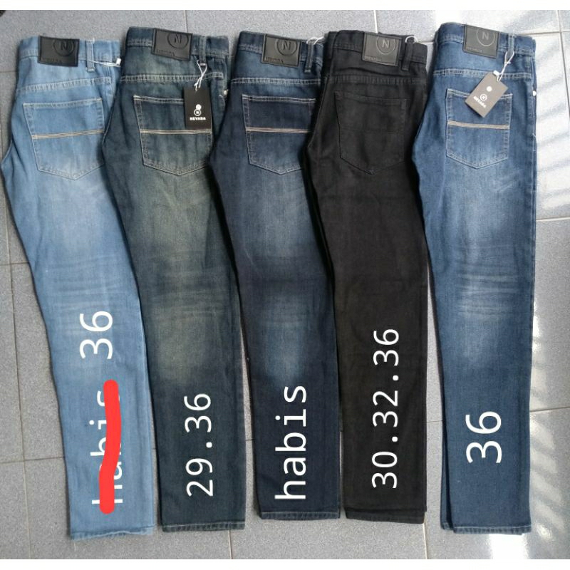 Jeans Nevada Pria
