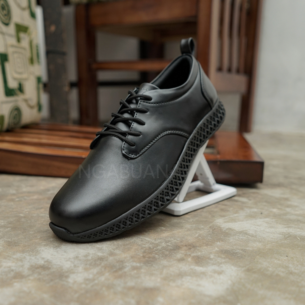 NGABUANA Sepatu Pantofel Kerja Formal Casual Black Doff Size 38-47