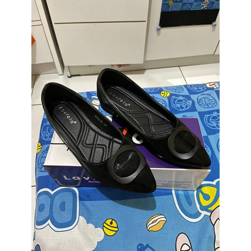sepatu laviola