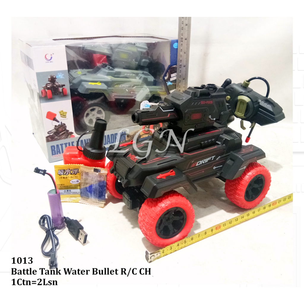 remote control battle tank water bullet bisa mengeluarkan peluru baterai cas 1013