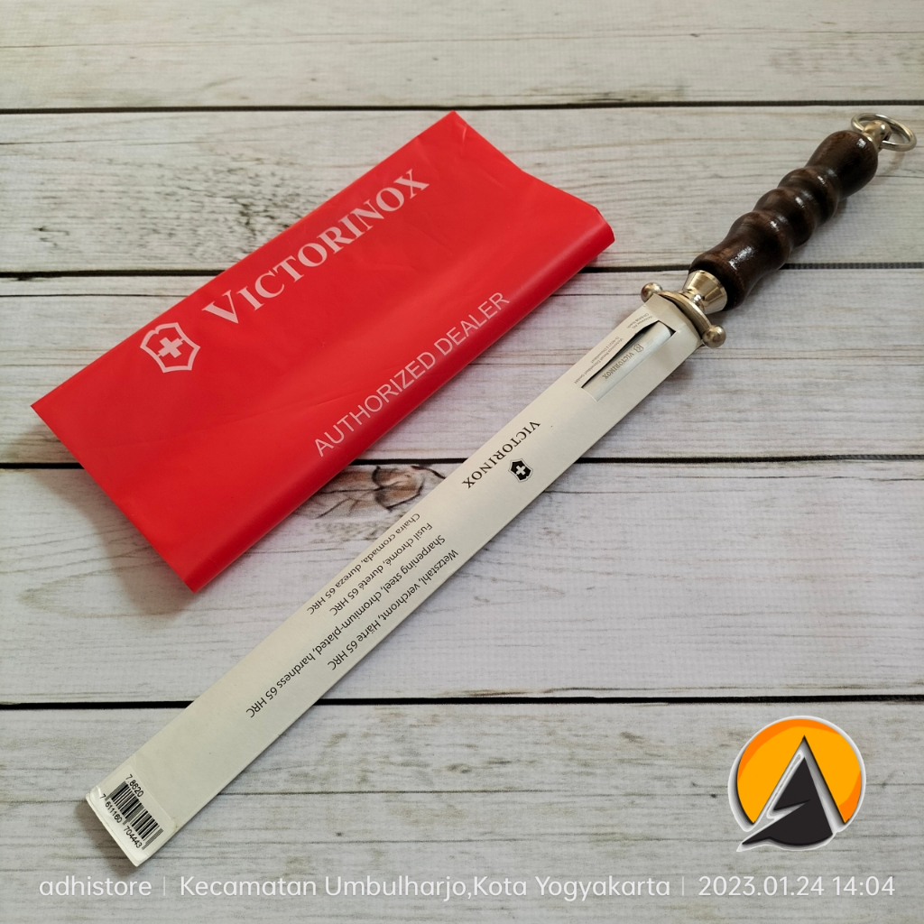 Pengasah pisau victorinox sharpening steel original 30 cm beechwood micro fine cut oval 7.8620