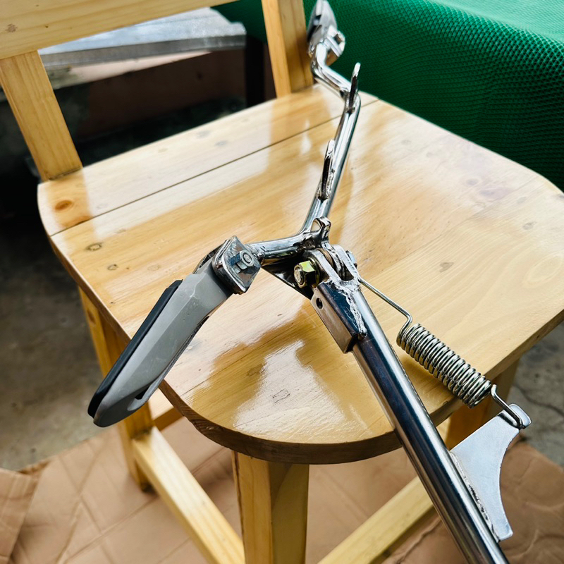 SHJ- BASTEP POSTEP FOSTEP FOOTSTEP DEPAN MODEL DUCATI CB GL MP TIGER GL100 MADE BY SHJ