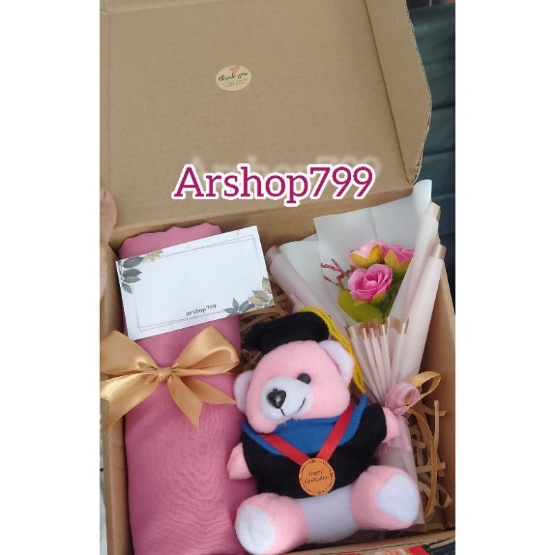 

Hampers wisuda