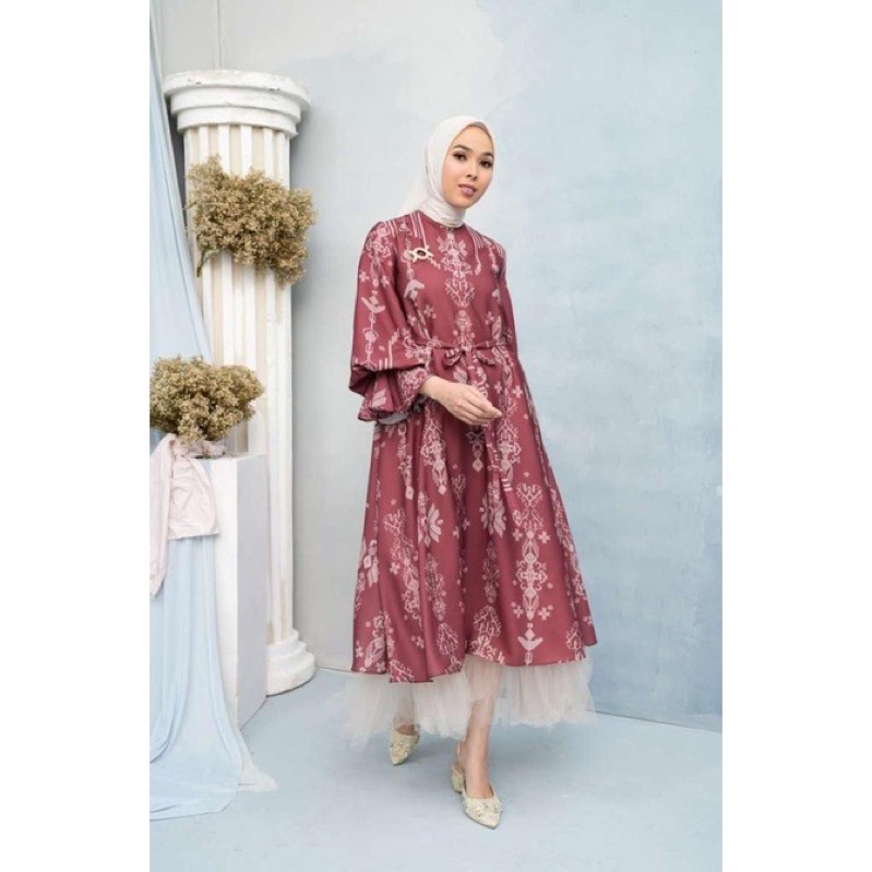 Lingga dress Merah Biram by Wearing Klamby