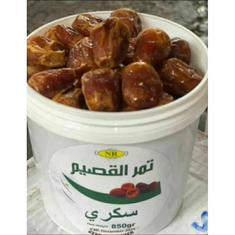 

Kurma Sukari Alqoseem Ember - 850gr - Jenis Kurma Basah