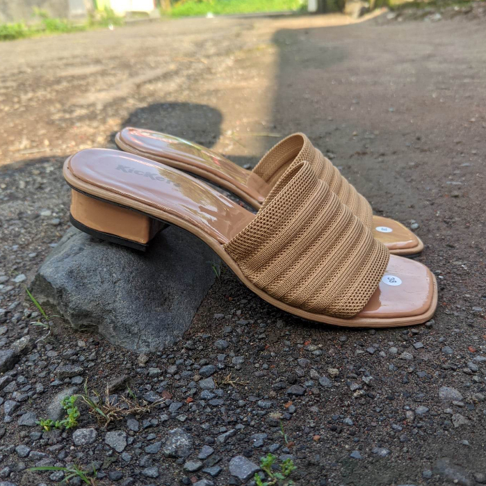 Sandal Heels 3cm Kickers Perempuan Rajut Import Model Terbaru Sendal Wanita Cantik Kondangan Pesta