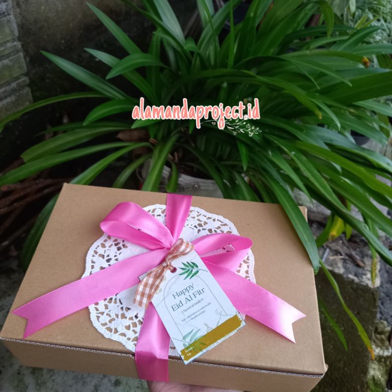 

PAKET HAMPERS/KADO LAKI-LAKI MURAH