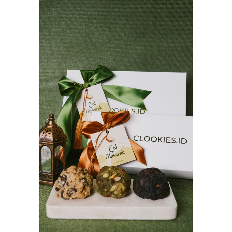 

LARGE HAMPERS / MEDINA HAMPERS