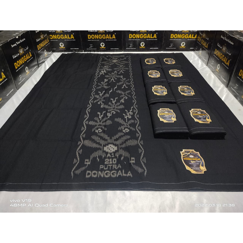 sarung donggala hitam/putra donggala edisi hitam